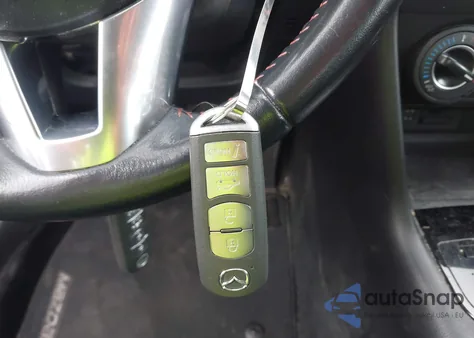 2016 Mazda Mazda3 I Touring z USA, uszkodzony, nr VIN 3MZBM1V7XGM306216